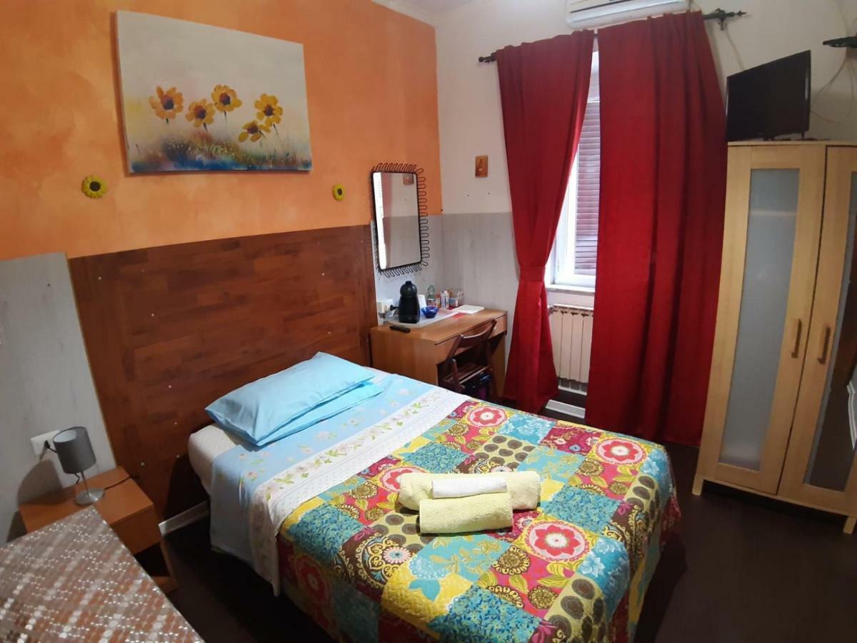 Roma Vecchia B&B Zewnętrze zdjęcie